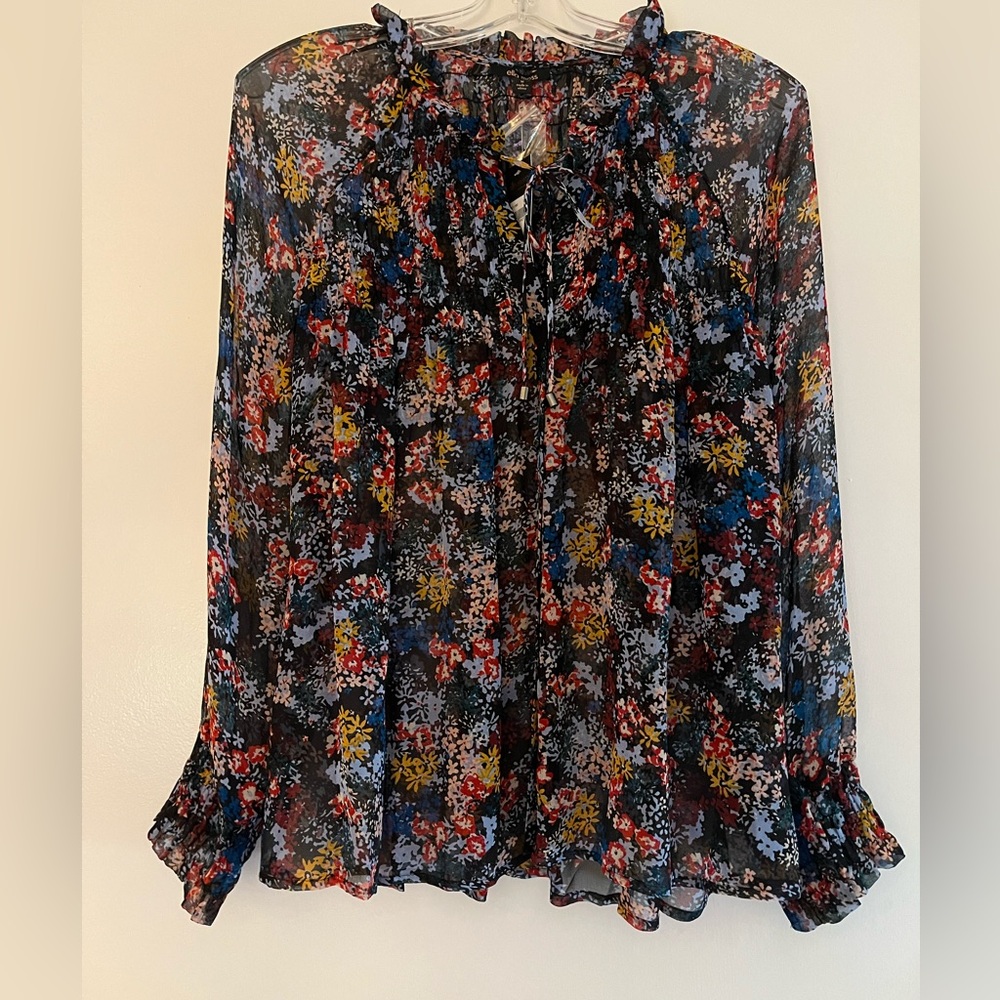NWT Ella Moss Relaxed Fit Floral Top w/Tie Front size:M